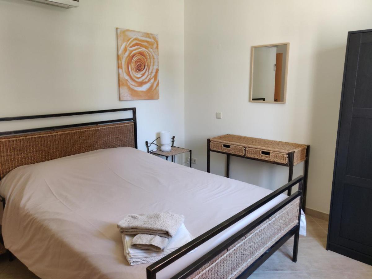 Algarve Albufeira, Quiet Apart With Pool At 10 Mn Walk From Praia Da Falesia 올류스 데 아구아 외부 사진